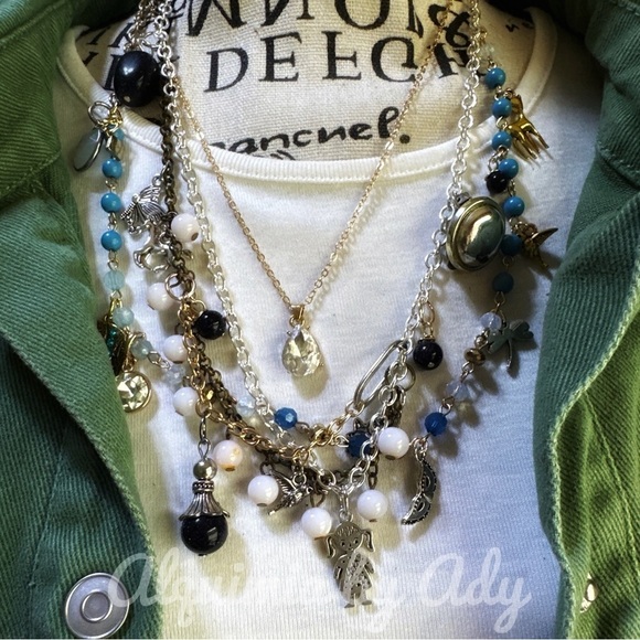 Blue sandstone layered multi charms bohemian necklace maximalist - Picture 8 of 8